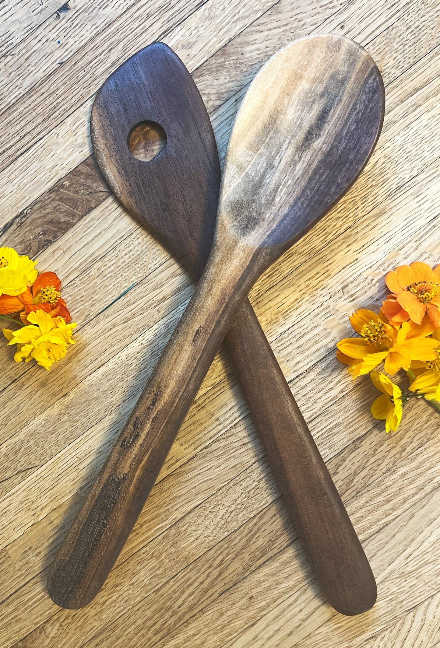 Walnut Spoon Set