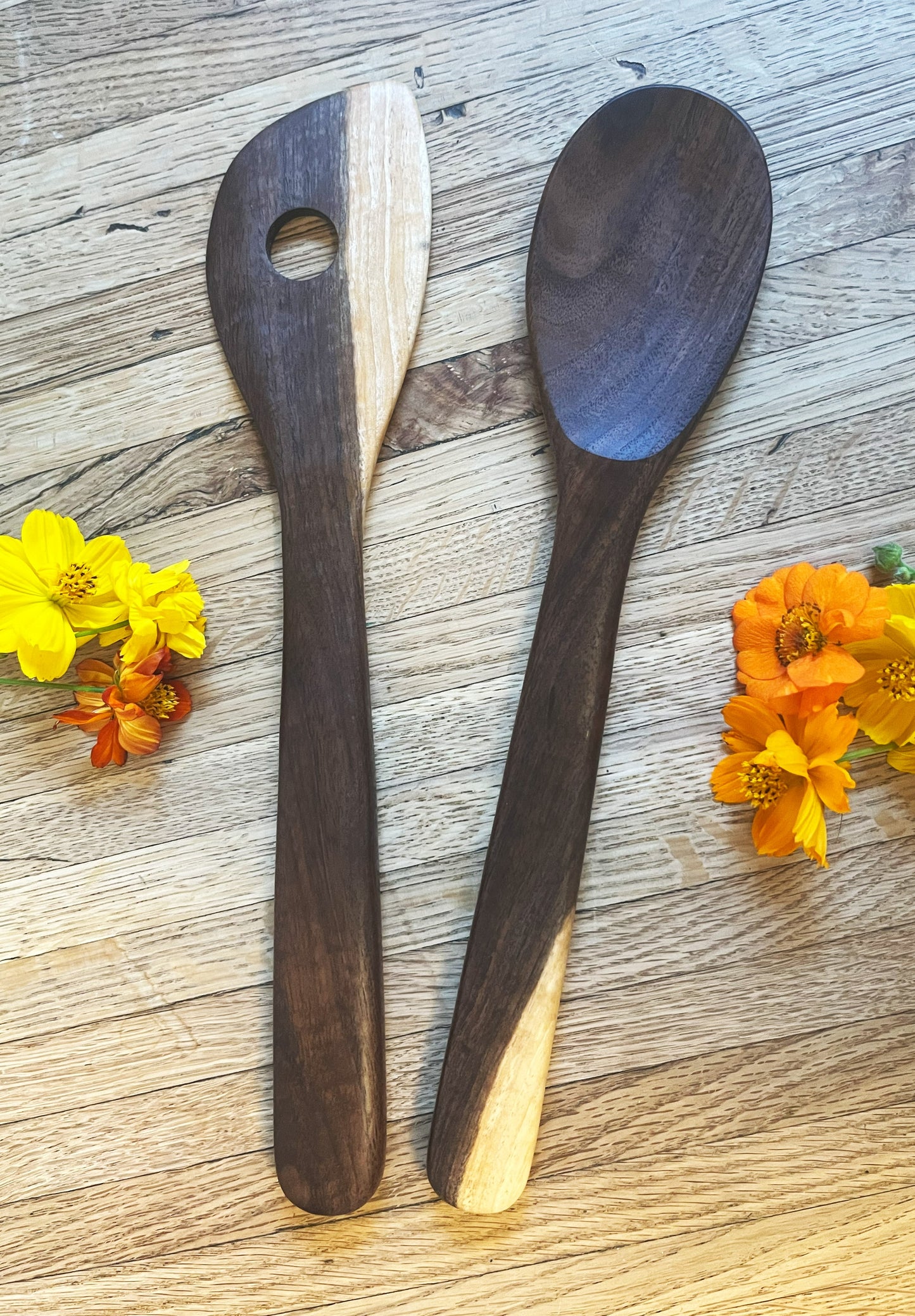 Walnut Spoon Set
