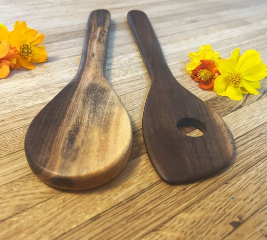 Walnut Spoon Set